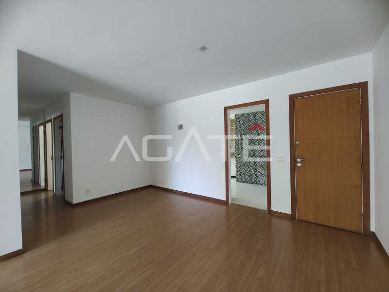 Conheça Apartamento 3 qtos Itaipu do imóvel - Agatê Imóveis vende Excelente Apartamento de 120 m² por 940.000,00 reais - Itaipu - Niterói - RJ. - HTAP30055 - 10 Apartamento 3 qtos Itaipu - 10