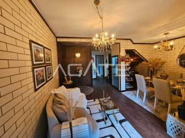 Condomínio Residencial Fazendinha - Agatê Imóveis vende Casa Duplex com 122 m² em Condomínio por 650.000,00 reais - Itaipu - Niterói - RJ. - HTCN20063