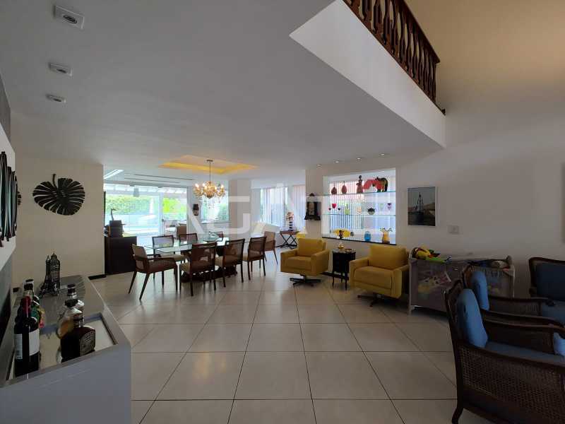 Casa Condomínio Itacoatiara 1 - 6