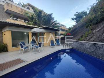 Agatê Imóveis vende Lindo Apartamento 2 quartos de 89 m² por 750 mil reais - Itacoatiara - Niterói - RJ. - HTAP20052
