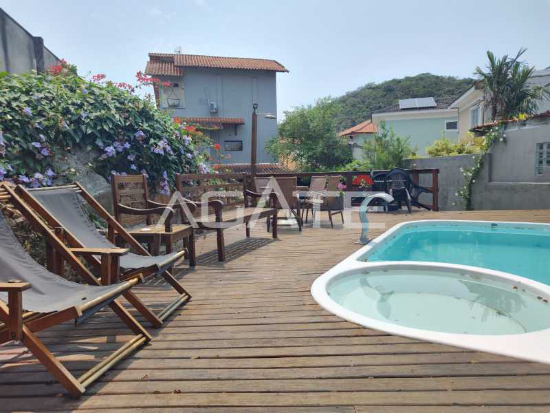Casa Cond. 3 qtos Itaipu - 1