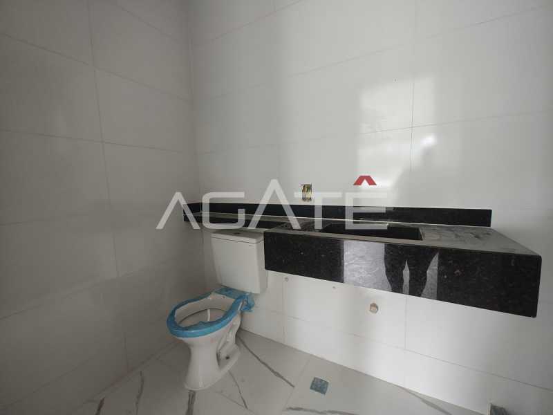 Casa linear 3 qtos  - 30