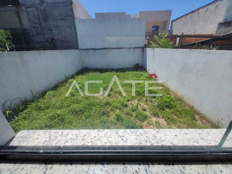 Casa Rua Fechada 4 qtos Itaipu - 11