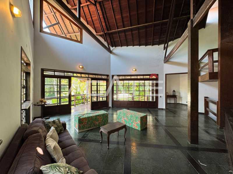 Casa 6 qtos Cond Itaipu - 11