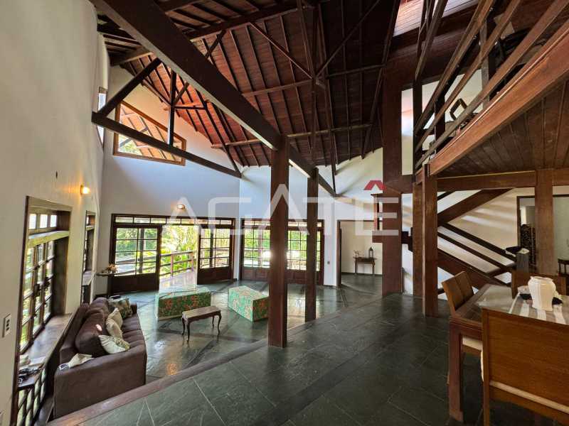Casa 6 qtos Cond Itaipu - 14
