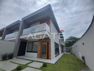 Agatê Imóveis vende residência 1ª locação alto padrão de 203m² - Itaipu - Niterói/RJ por R$1.680.000,00 - HTCA30408