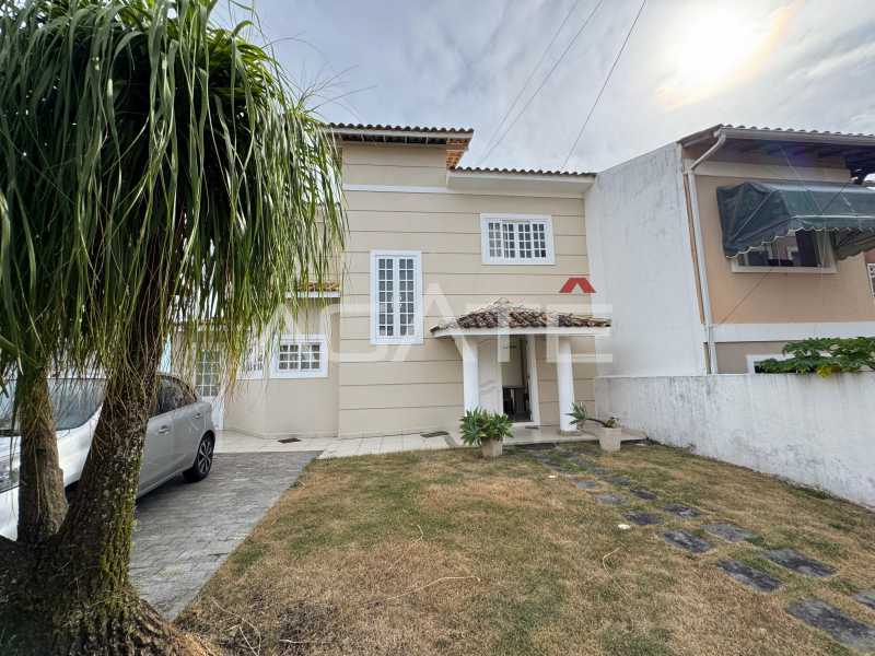 Casa 3 suítes Condomínio  - 2