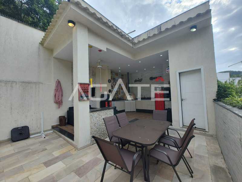 Conheça Casa 3 qtos Itaipu do imóvel - Agatê Imóveis vende linda casa triplex com 4 quartos por R$ 1050.000,00 - Itaipu - Niterói/RJ - HTCA40226 - 44 Casa 3 qtos Itaipu - 44