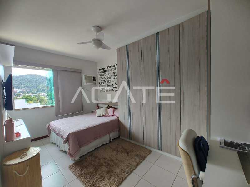 Conheça Casa 3 qtos Itaipu do imóvel - Agatê Imóveis vende linda casa triplex com 4 quartos por R$ 1050.000,00 - Itaipu - Niterói/RJ - HTCA40226 - 19 Casa 3 qtos Itaipu - 19