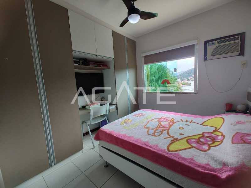 Conheça Casa 3 qtos Itaipu do imóvel - Agatê Imóveis vende linda casa triplex com 4 quartos por R$ 1050.000,00 - Itaipu - Niterói/RJ - HTCA40226 - 16 Casa 3 qtos Itaipu - 16