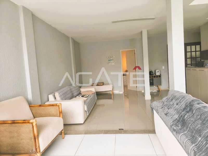 Conheça Casa 3 qtos Itaipu do imóvel - Agatê Imóveis vende linda casa triplex com 4 quartos por R$ 1050.000,00 - Itaipu - Niterói/RJ - HTCA40226 - 40 Casa 3 qtos Itaipu - 40