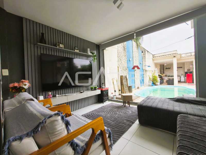 Conheça Casa 3 qtos Itaipu do imóvel - Agatê Imóveis vende linda casa triplex com 4 quartos por R$ 1050.000,00 - Itaipu - Niterói/RJ - HTCA40226 - 32 Casa 3 qtos Itaipu - 32