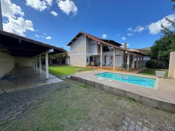 Condomínio Amoli. - Agatê Imóveis vende linda Casa duplex em Condomínio com 555 m² por R$1.980.000,00 reais - Itaipu - Niterói - RJ. - HTCN40130