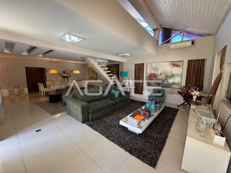 Casa 4 qtos Cond Itaipu - 10