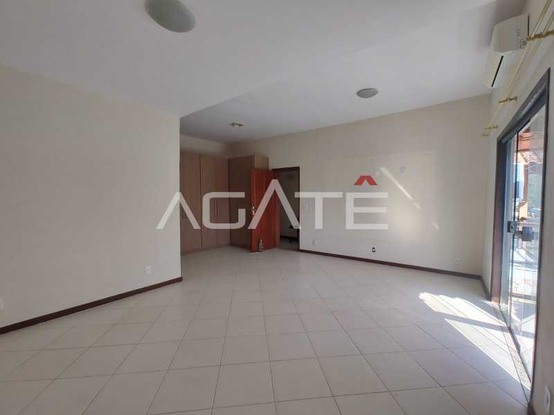 Casa 4 qtos Condomínio - 47