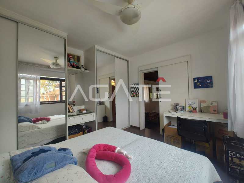 Conheça Casa 4 qtos Condomínio do imóvel - Agatê Imóveis vende maravilhosa casa alto padrão em condomínio fechado por R$ 3.150.000 Itaipu/Niterói/RJ - HTCN40135 - 50 Casa 4 qtos Condomínio - 50