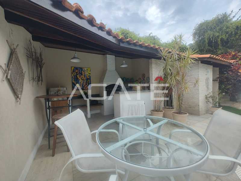 Conheça Casa 4 qtos Condomínio do imóvel - Agatê Imóveis vende maravilhosa casa alto padrão em condomínio fechado por R$ 3.150.000 Itaipu/Niterói/RJ - HTCN40135 - 23 Casa 4 qtos Condomínio - 23