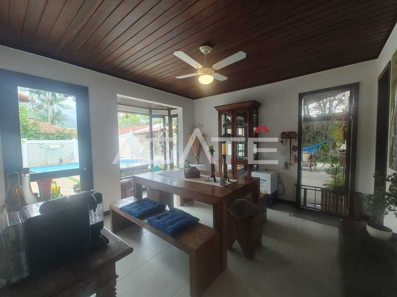 Conheça Casa 4 qtos Condomínio do imóvel - Agatê Imóveis vende maravilhosa casa alto padrão em condomínio fechado por R$ 3.150.000 Itaipu/Niterói/RJ - HTCN40135 - 15 Casa 4 qtos Condomínio - 15