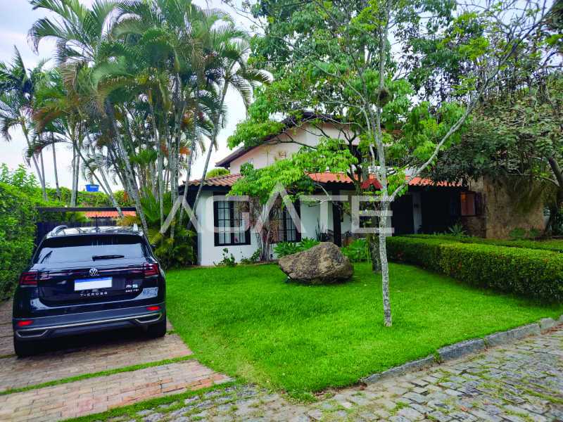 Conheça Casa 4 qtos Condomínio do imóvel - Agatê Imóveis vende maravilhosa casa alto padrão em condomínio fechado por R$ 3.150.000 Itaipu/Niterói/RJ - HTCN40135 - 3 Casa 4 qtos Condomínio - 3