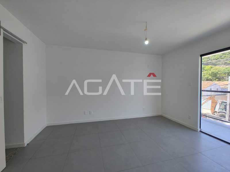 Conheça Casa 3 suítes Piratininga do imóvel - Agatê Imóveis vende casa duplex 1ª locação no Sto Antônio/Piratininga/Niterói/RJ por R$ 950 mil reais. - HTCA30435 - 30 Casa 3 suítes Piratininga - 30