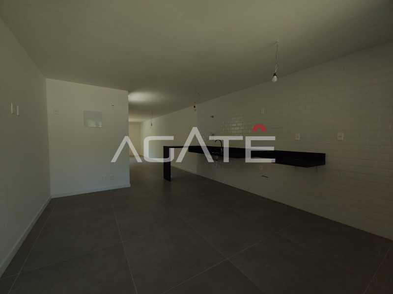 Conheça Casa 3 suítes Piratininga do imóvel - Agatê Imóveis vende casa duplex 1ª locação no Sto Antônio/Piratininga/Niterói/RJ por R$ 950 mil reais. - HTCA30435 - 18 Casa 3 suítes Piratininga - 18