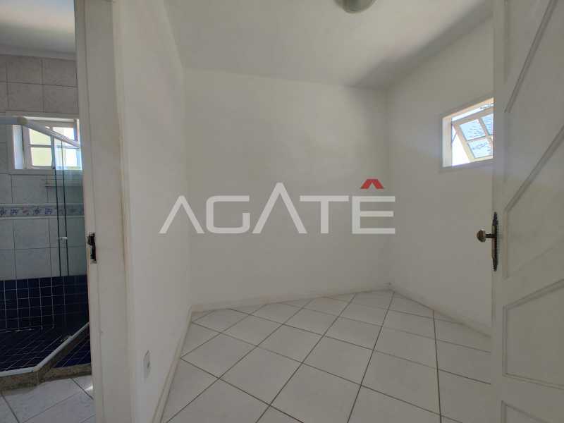 Condomínio Terra Verde. - Casa em Condomínio 3 quartos à venda Niterói,RJ Itaipu - R$ 950.000 - HTCN30178