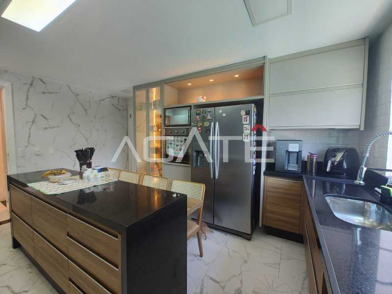 Casa 3 suítes Condomínio  - 18