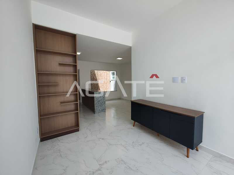 Agatê Imóveis vende linda casa linear com 82m² - Barravento - Piratininga - Niterói - RJ por R$ 1.100.000,00 - HTCA30438