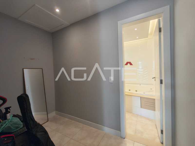 Conheça Casa 4 qtos Condomínio do imóvel - Casa em Condomínio 4 quartos à venda Niterói,RJ Itaipu - R$ 1.650.000 - HTCN40137 - 37 Casa 4 qtos Condomínio - 37