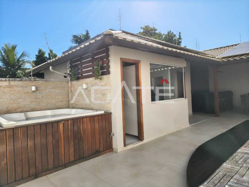 Agatê Imóveis vende maravilhosa casa duplex com 207m² - Campo Belo - Itaipu - Niterói/RJ por R$ 2.100.000,00 - HTCA40222