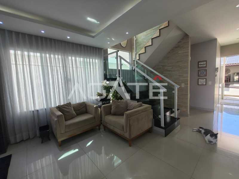 Agatê Imóveis vende maravilhosa casa duplex com 207m² - Campo Belo - Itaipu - Niterói/RJ por R$ 2.100.000,00 - HTCA40222