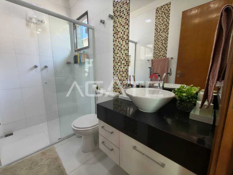 Agatê Imóveis vende maravilhosa casa duplex com 207m² - Campo Belo - Itaipu - Niterói/RJ por R$ 2.100.000,00 - HTCA40222