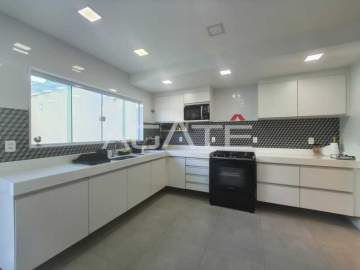 Condomínio Boa Vista. - Agatê Imóveis vende Linda Casa em Associação de Moradores - Itaipu - Niterói - RJ por R$ 1.125.000,00. - HTCN30180