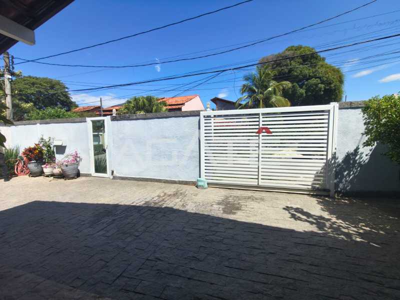 Agatê Imóveis vende linda casa linear com 80m² - Itaipu - Niterói/RJ por R$ 699.000,00 - HTCA30445