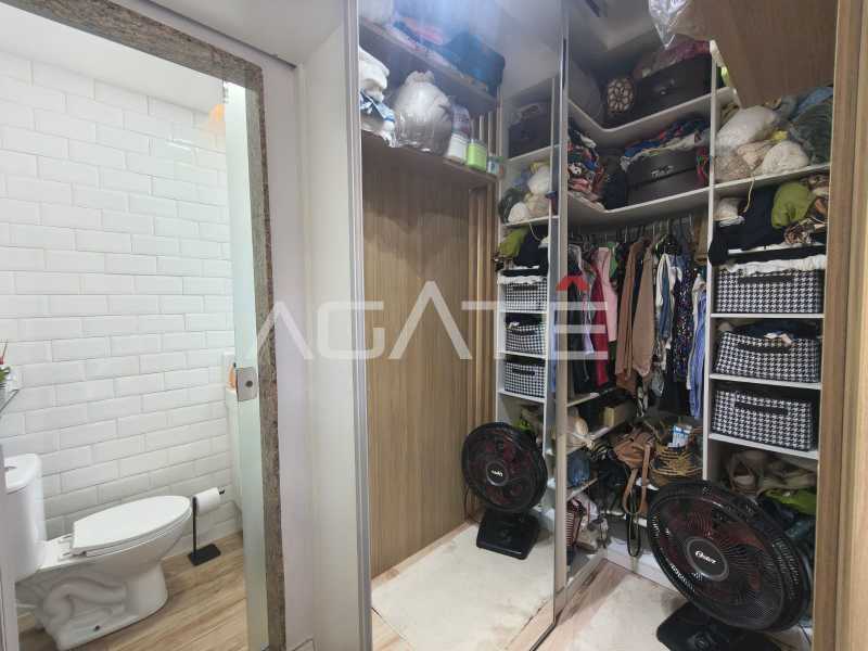 Agatê Imóveis vende linda casa linear com 80m² - Itaipu - Niterói/RJ por R$ 699.000,00 - HTCA30445