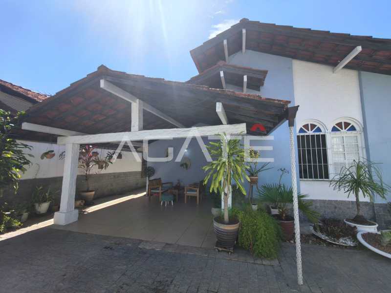 Conheça Casa Linear 3 qtos Itaipu do imóvel - Agatê Imóveis vende linda casa linear com 80m² - Itaipu - Niterói/RJ por R$ 699.000,00 - HTCA30445 - 1 Casa Linear 3 qtos Itaipu - 1