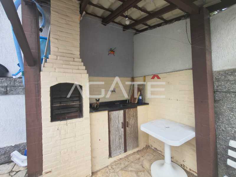 Agatê Imóveis vende ótima casa linear com 90m² - Itaipu - Niterói/RJ por R$ 580.000,00 - HTCA20057