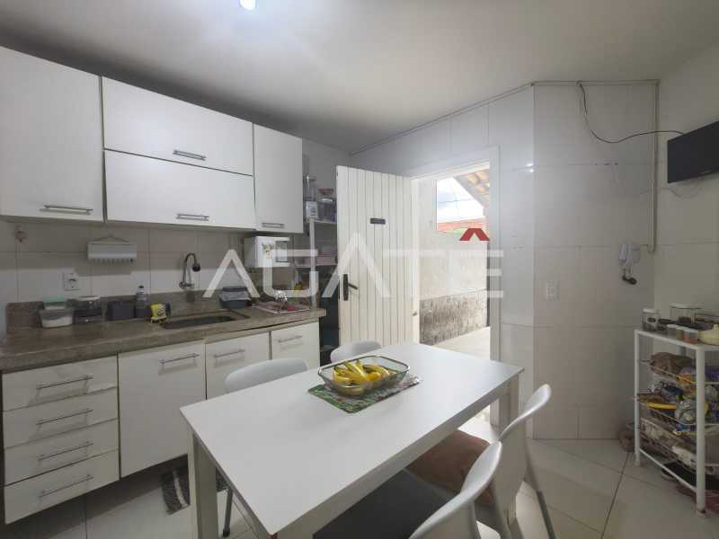 Agatê Imóveis vende ótima casa linear com 90m² - Itaipu - Niterói/RJ por R$ 580.000,00 - HTCA20057