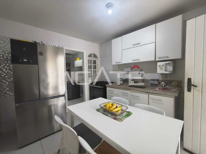 Agatê Imóveis vende ótima casa linear com 90m² - Itaipu - Niterói/RJ por R$ 580.000,00 - HTCA20057