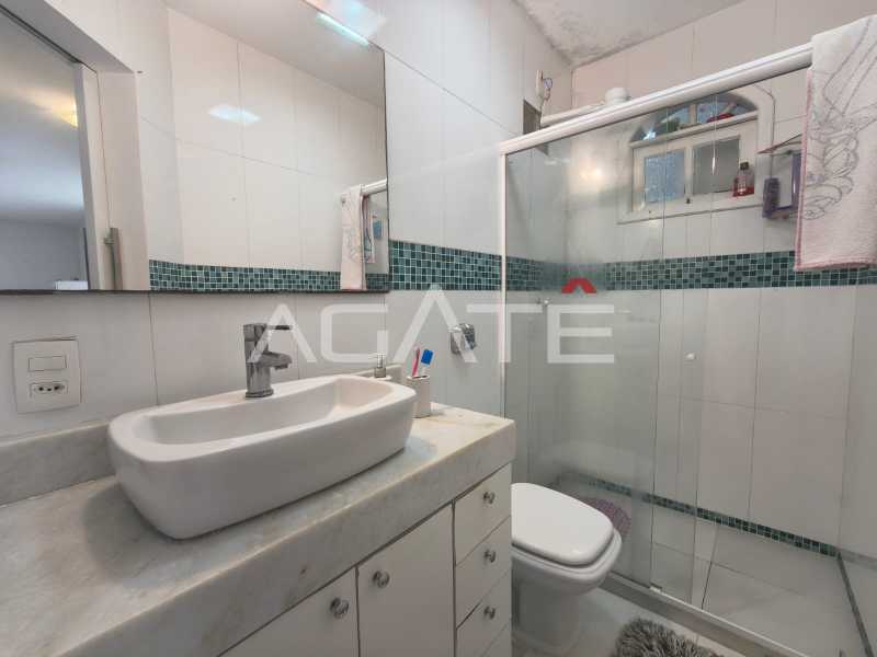 Agatê Imóveis vende ótima casa linear com 90m² - Itaipu - Niterói/RJ por R$ 580.000,00 - HTCA20057