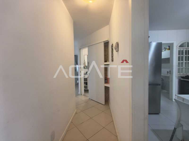 Agatê Imóveis vende ótima casa linear com 90m² - Itaipu - Niterói/RJ por R$ 580.000,00 - HTCA20057