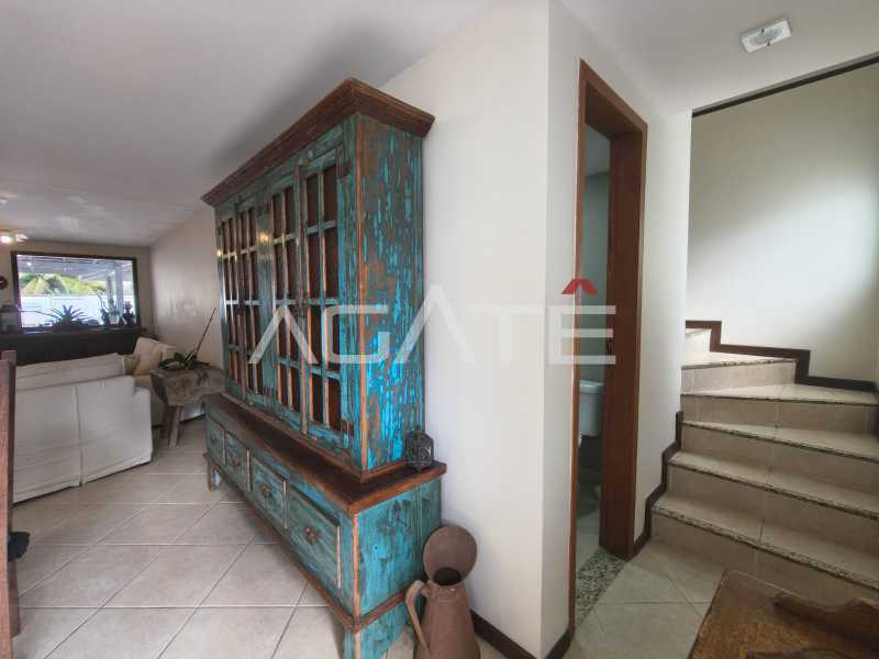 Agatê Imóveis vende Casa Padrão de 120 m² Itaipu - Niterói/RJ por 750 mil reais. - HTCA30446