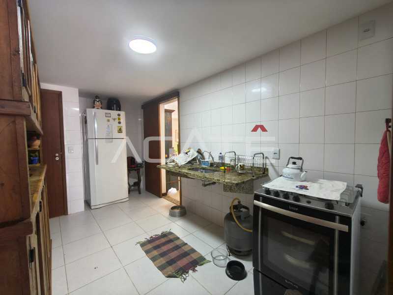 Agatê Imóveis vende Casa Padrão de 120 m² Itaipu - Niterói/RJ por 750 mil reais. - HTCA30446