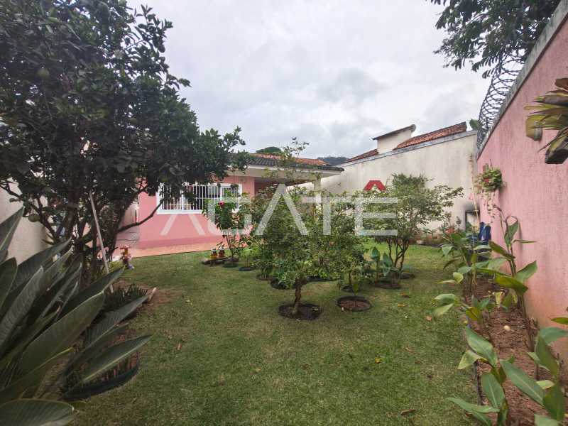 Agatê Imóveis vende maravilhosa casa linear - Piratininga - Niterói por R$ 1.300.000,00 reais. - HTCA30450