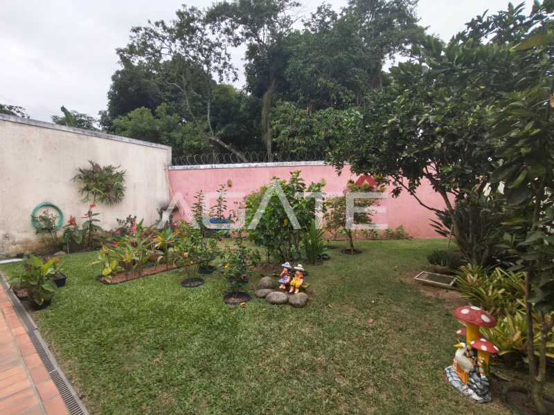 Agatê Imóveis vende maravilhosa casa linear - Piratininga - Niterói por R$ 1.300.000,00 reais. - HTCA30450