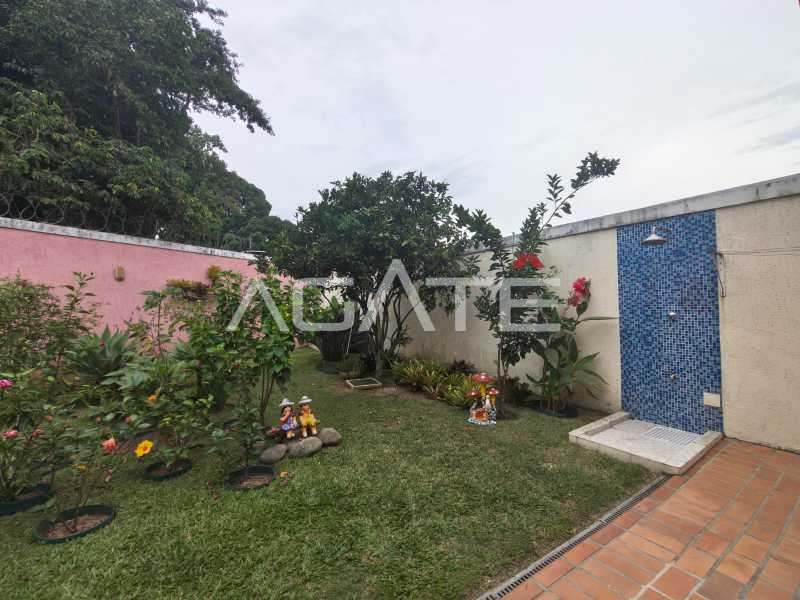 Agatê Imóveis vende maravilhosa casa linear - Piratininga - Niterói por R$ 1.300.000,00 reais. - HTCA30450