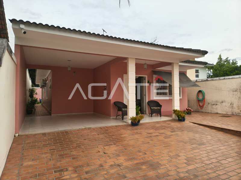 Agatê Imóveis vende maravilhosa casa linear - Piratininga - Niterói por R$ 1.300.000,00 reais. - HTCA30450