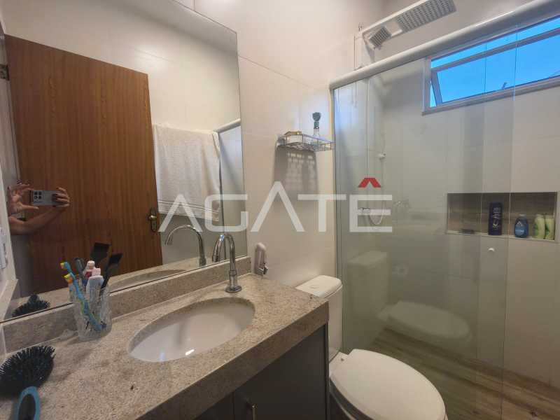 Condomínio Colinazul. - Agatê Imóveis vende excelente casa 4 suítes em Condomínio - Itaipu - Niterói/RJ por R$ 1.390.000,00 reais. - HTCN40139