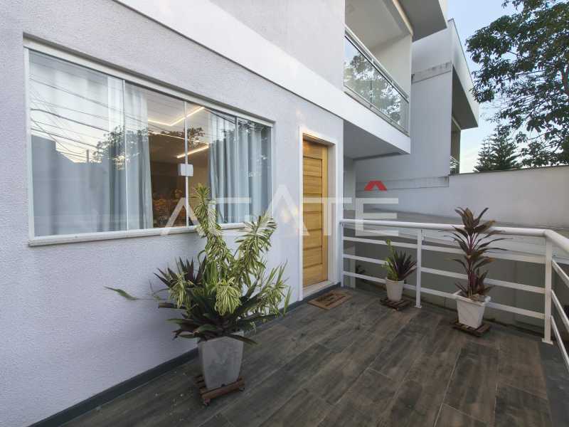 Condomínio Colinazul. - Agatê Imóveis vende excelente casa 4 suítes em Condomínio - Itaipu - Niterói/RJ por R$ 1.390.000,00 reais. - HTCN40139