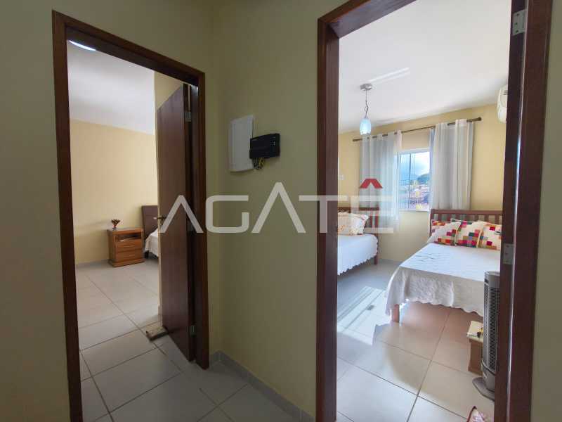 Conheça Casa 3 qtos Itaipu do imóvel - Agatê Imóveis vende excelente casa duplex - Itaipu, Niterói por R$ 900 mil reais. - HTCA30449 - 35 Casa 3 qtos Itaipu - 35